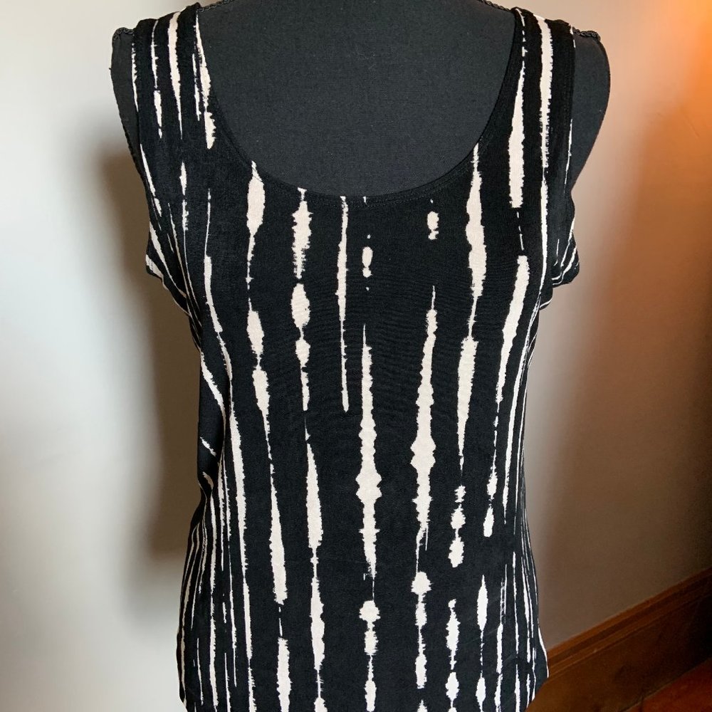 Chico's Travelers - Black and White Tank (Chico's Size 1)